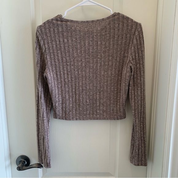 3/$30 ribbed long sleeves top - Picture 3 of 5